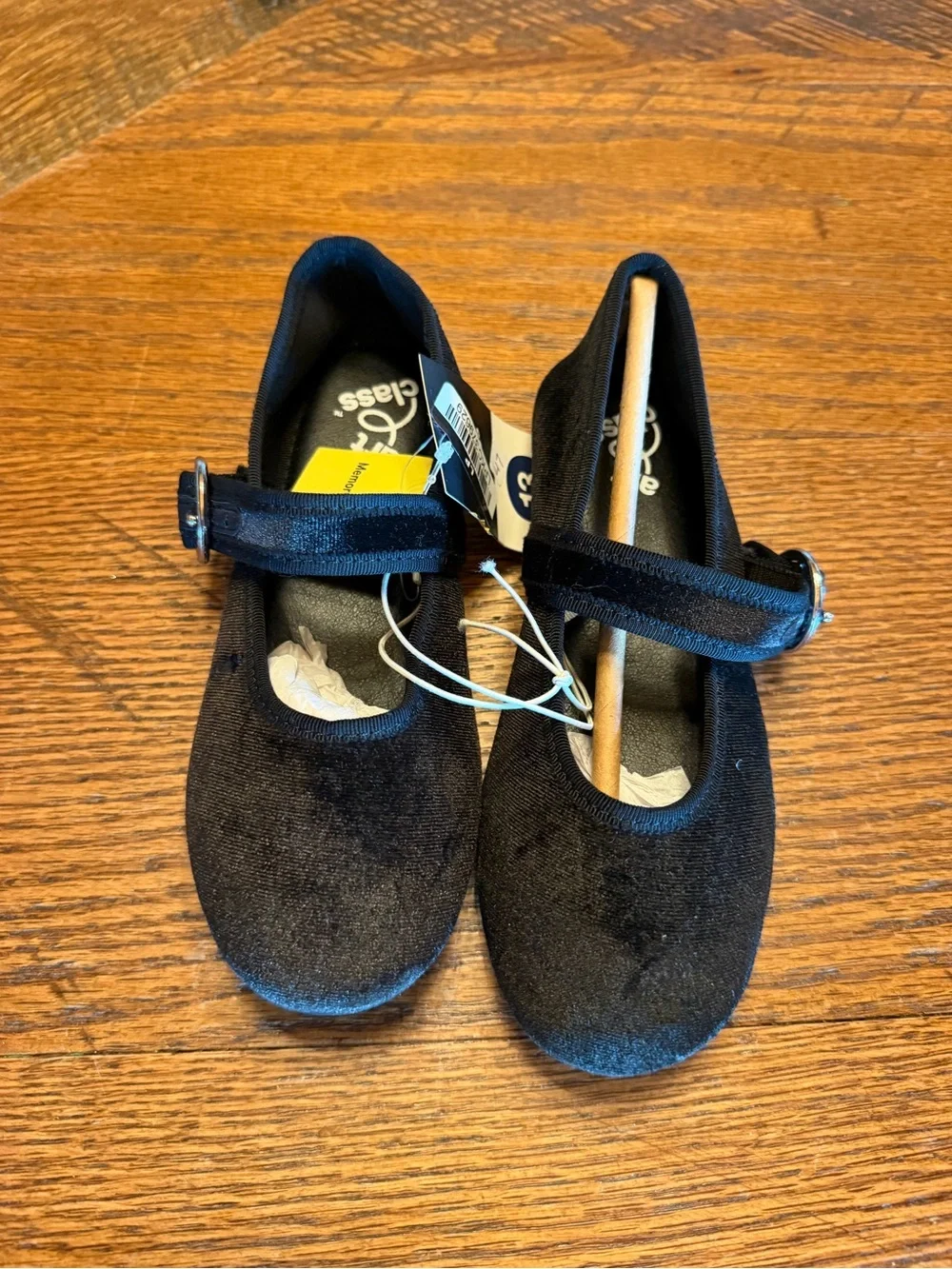 Cat & Jack Black Velvet Mary Jane Flats with Strap sz 13
